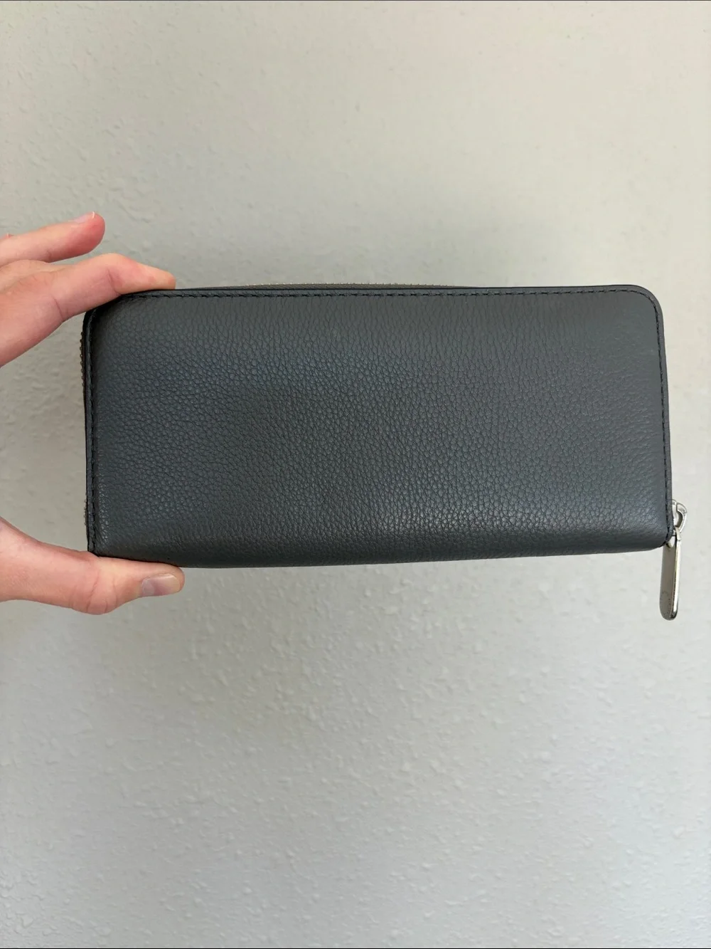 Marc By Marc Jacobs gray leather